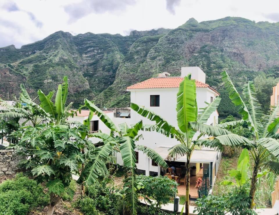 Residencial Lela D'Fermina 호텔 Pombas 외부 사진